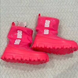 NEW! UGG CLASSIC BRELLAH SUPER CORAL WOMEN'S Size 6